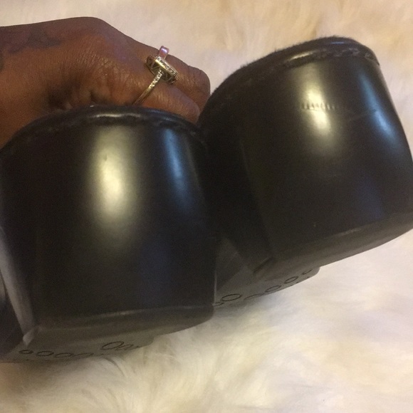 Clark’s slip ons - Picture 6 of 8